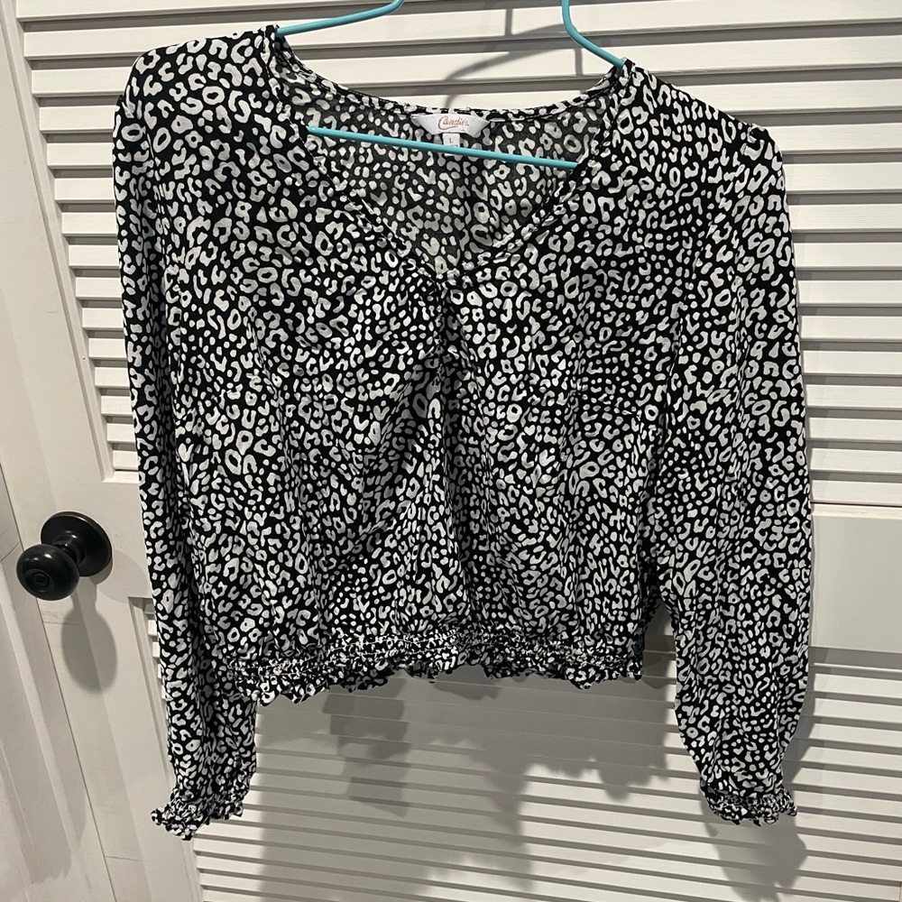 Cropped Black and White Summer Top